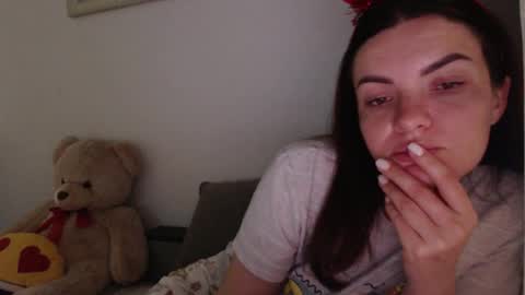 velvetmoon123 online show from 11.26.25