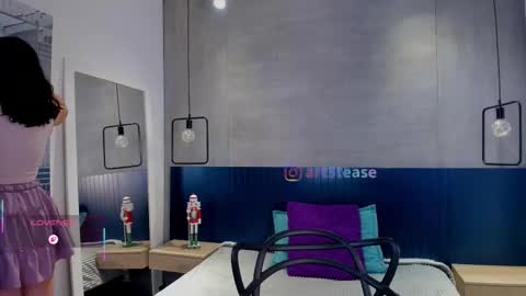 velvettease_ online show from 12.20.25