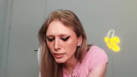 VelvetTGirl online show from 02.07.26