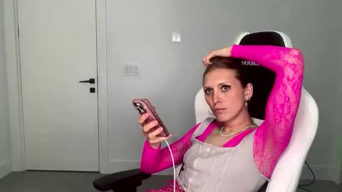 VelvetTGirl online show from 02.14.26