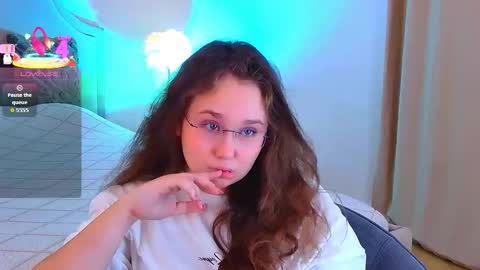 velvetvixencute online show from 09.23.25