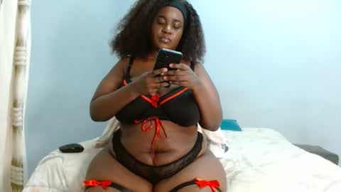 velvetychocolate1 online show from 05.17.26