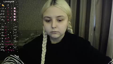 Snapshot of vendymories chatting on 10.06.25 eva 3 online show from 10.06.25