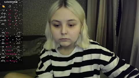 Snapshot of vendymories chatting on 10.25.25 eva 3 online show from 10.25.25