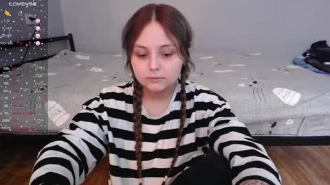 Snapshot of vendymories chatting on 02.19.26 eva 3 online show from 02.19.26