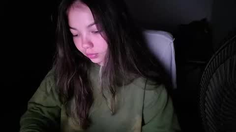 Venelope 3 online show from 11.13.25