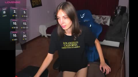 Snapshot of veneradi615 chatting on 12.14.24 veneradi615 online show from 12.14.24