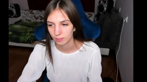 Snapshot of veneradi615 chatting on 01.25.25 veneradi615 online show from 01.25.25