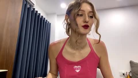 Snapshot of venniebonillas chatting on 02.27.26 Emily online show from 02.27.26