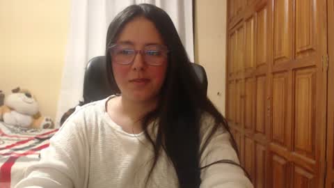 Snapshot of venus_cat_ chatting on 07.15.26 Venus online show from 07.15.26