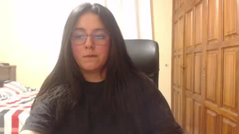 Snapshot of venus_cat_ chatting on 07.23.26 Venus online show from 07.23.26