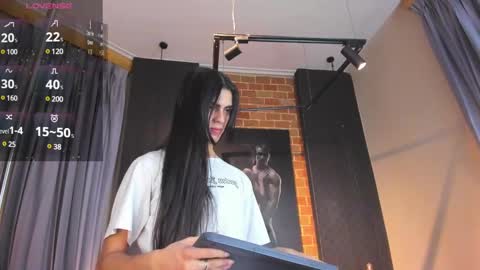 VENUS online show from 01.25.25