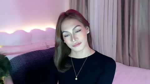 Venus Sunrise Bombshell online show from 03.11.26