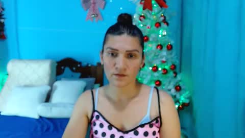 Snapshot of venus_swet chatting on 01.11.25 Catalina online show from 01.11.25