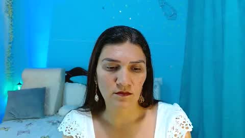 Snapshot of venus_swet chatting on 02.09.25 Catalina online show from 02.09.25