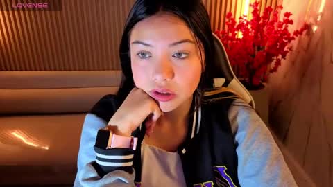Venus  online show from 05.08.26