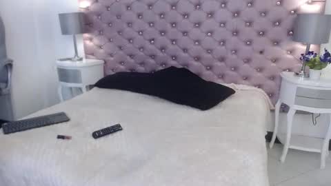 Venus  online show from 02.05.26