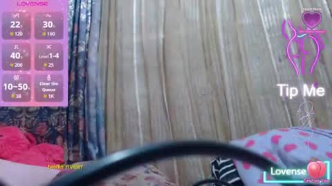 Snapshot of venuslovelatina chatting on 07.08.26 venuslovelatina online show from 07.08.26