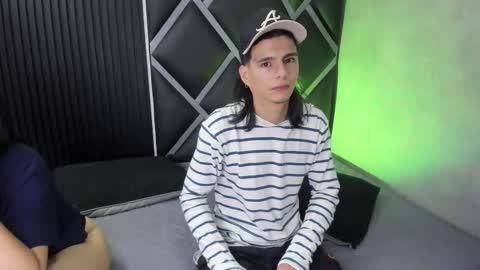 Snapshot of venuss09 chatting on 10.28.25 venuss09 online show from 10.28.25