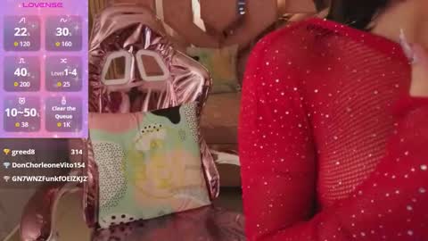 venuss online show from 02.14.26