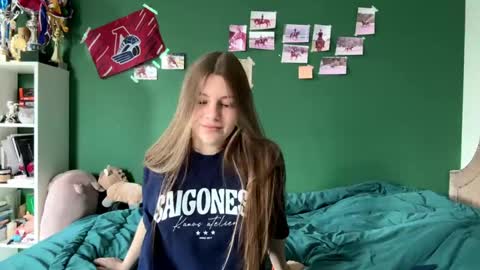 Mila online show from 06.09.26