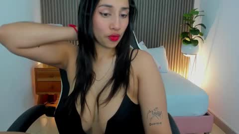 Nice to greet you my name is Vanessa  online show from 01.03.25