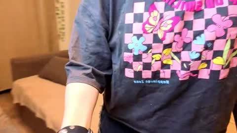 Snapshot of veolatownson chatting on 09.12.25 Erica online show from 09.12.25