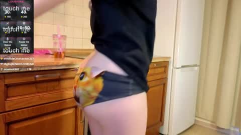 Erica online show from 04.06.26