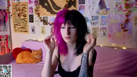 Erica online show from 05.21.26