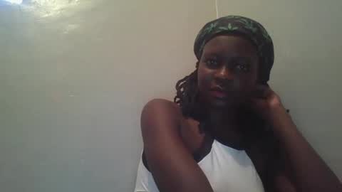 Snapshot of vera_bright chatting on 02.20.25 vera_bright online show from 02.20.25