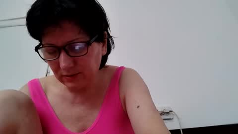 Snapshot of vera_elle chatting on 05.13.26 Vera online show from 05.13.26