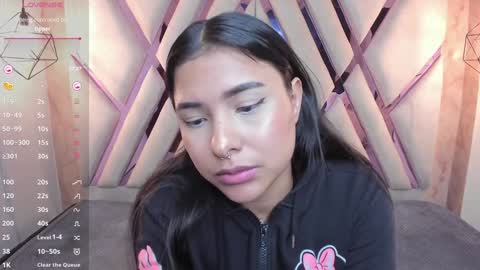 Snapshot of verabest chatting on 12.30.24 Domelipa online show from 12.30.24