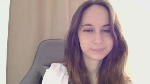 Una online show from 02.23.26