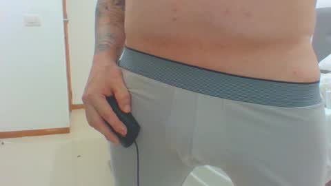 Snapshot of vergagolosa22 chatting on 10.03.25 vergagolosa22 online show from 10.03.25