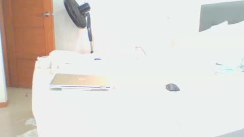 Snapshot of vergagolosa22 chatting on 10.13.25 vergagolosa22 online show from 10.13.25