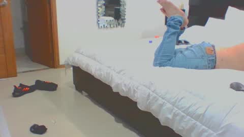 Snapshot of vergagolosa22 chatting on 11.02.25 vergagolosa22 online show from 11.02.25