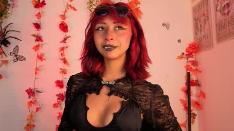 Snapshot of verhona_vlad chatting on 10.15.25 verhona_vlad online show from 10.15.25