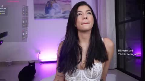 vero_cam online show from 11.20.25