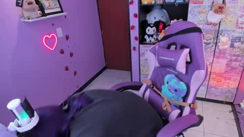     online show from 10.07.25