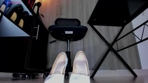 Goddess Veronica online show from 11.10.25