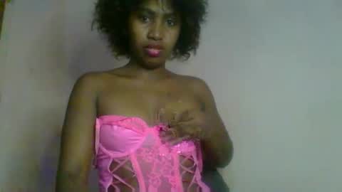 veroline01011999 online show from 03.31.26