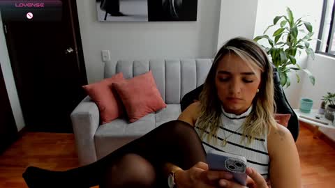 Catalina online show from 02.05.25