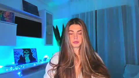 Lolitalolz online show from 01.13.25