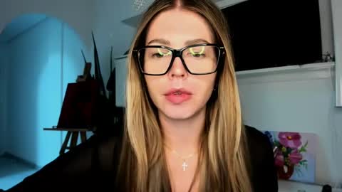 Lolitalolz online show from 09.25.25