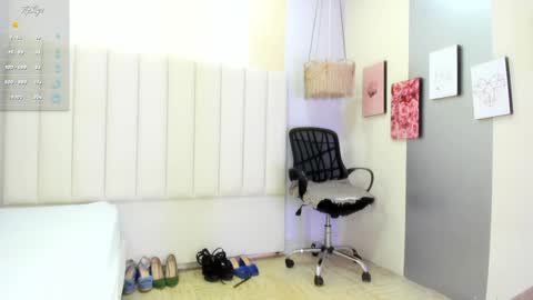 Veronica3  online show from 02.06.25