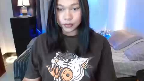 Snapshot of veronica_kate25 chatting on 12.17.25 veronica_kate25 online show from 12.17.25