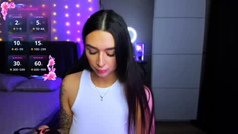 Veronica online show from 11.26.25