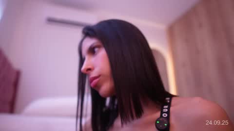 Veronica online show from 09.24.25