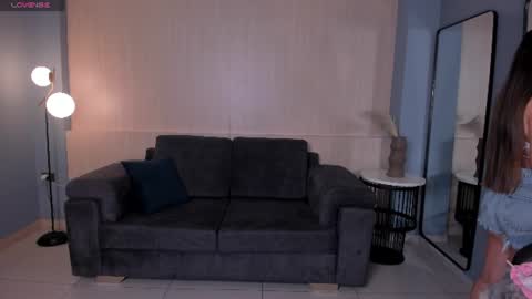 Snapshot of veronicablue1 chatting on 06.15.26 Vero online show from 06.15.26
