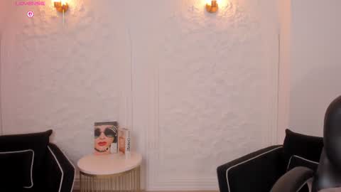Snapshot of veronicablue1 chatting on 07.28.26 Vero online show from 07.28.26